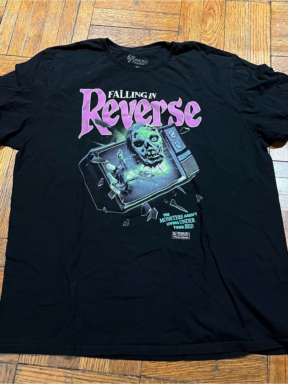 (🧵3 for $30🧵) Black Zombie Graphic Tee - “Zombified” Design